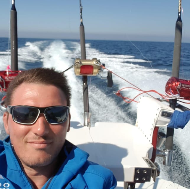 Fuengirola: 4h Trolling Fishing Trip with Snacks and Drinks - Who should book this trip, and who should skip it