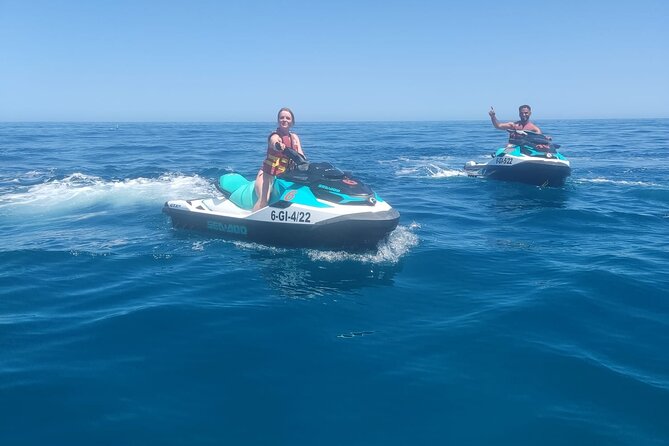 Fuengirola: Alquiler Jet ski 30 min / 1 hour - The instruction you get before you ride (and why it matters)