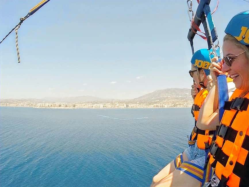 Fuengirola: Deluxe Parasailing Flight from Fuengirola Port - Key things to know before you go