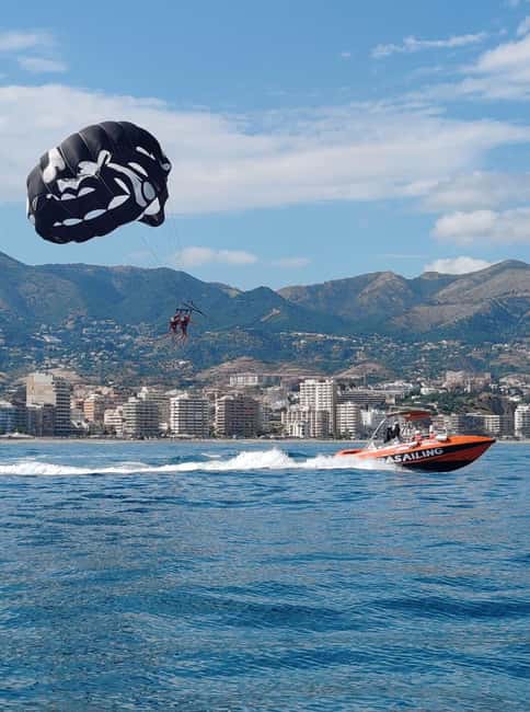 Fuengirola: Deluxe Parasailing Flight from Fuengirola Port - Fuengirola parasailing from the port, the way it should feel