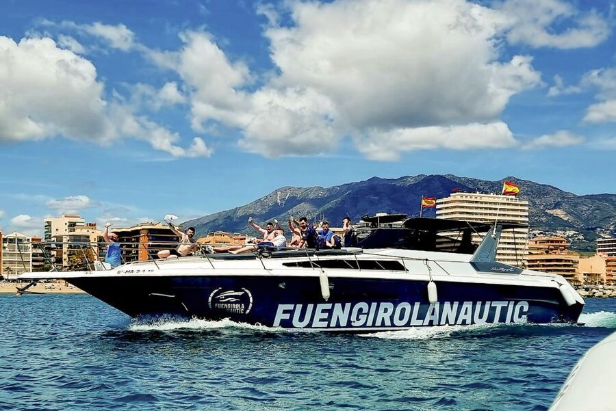 Fuengirola: Dolphin Watching by Yacht with Snacks and Drinks - Watching for landmarks from the water: Calaburras lighthouse and Torrequebrada Beach