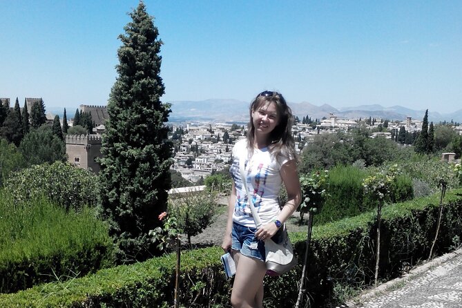 Full-Day Trip to Granada from Malaga with Private Guide - The Alhambra Visit, and Why the Guide Matters Most Here