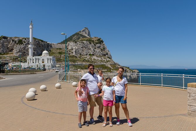 Gibraltar Inside Out Intermediate Tour 3.30hrs - Upper Rock Nature Reserve and the Barbary Macaques Up Close