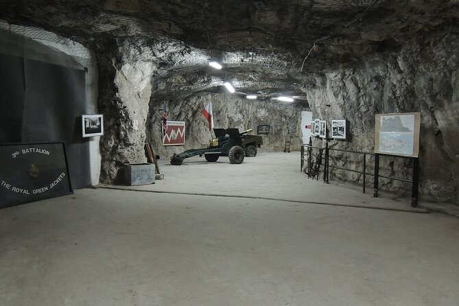 Gibraltar Rock Tour with WWII Tunnels - Gibraltar Upper Rock by bus: why this style of tour makes sense