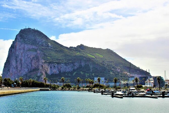 Gibraltar Shore Excursion: The Original Rock, Shop & Caves Tour - Meeting logistics near the cruise port, and what can go wrong