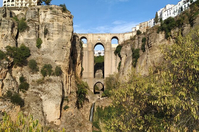Guided tour of Ronda with an official guide - Paseo de Blas Infante, bullring history plus famous writers