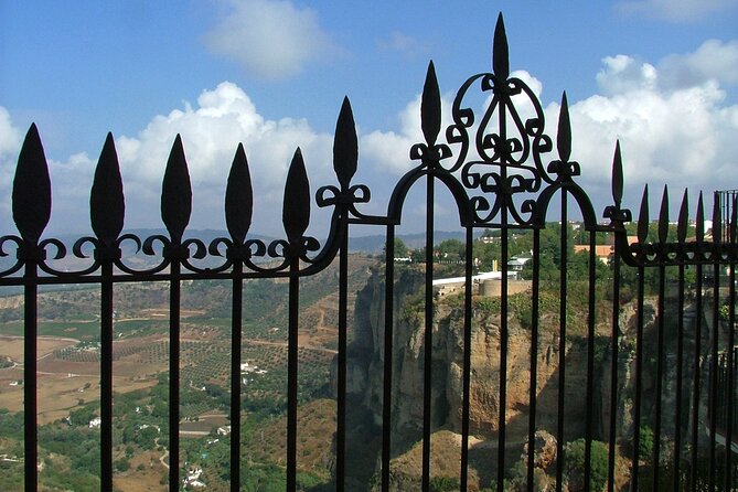 Guided tour of Ronda with an official guide - Puente Viejo via Cuenca Gardens, plus the Secret Mine story