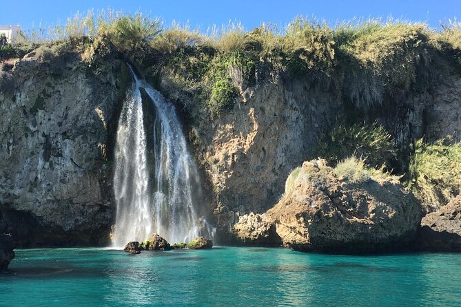Half-Day Luxury Catamaran Sailing Cruise in Granada - Why La Herradura and a 4-hour catamaran works