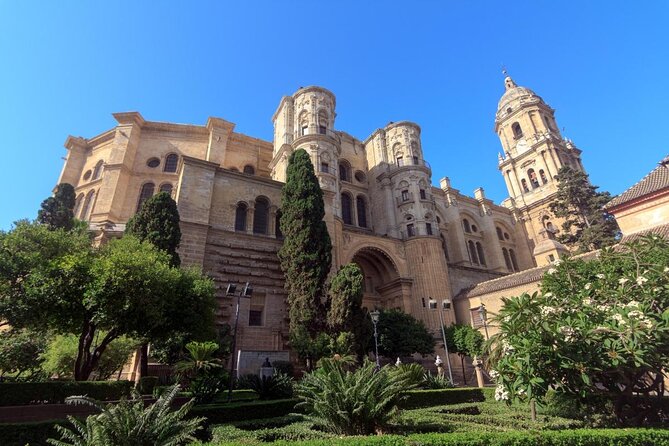 Historical Centre and Cathedral of Málaga - Why La Manquita is the perfect Malaga start