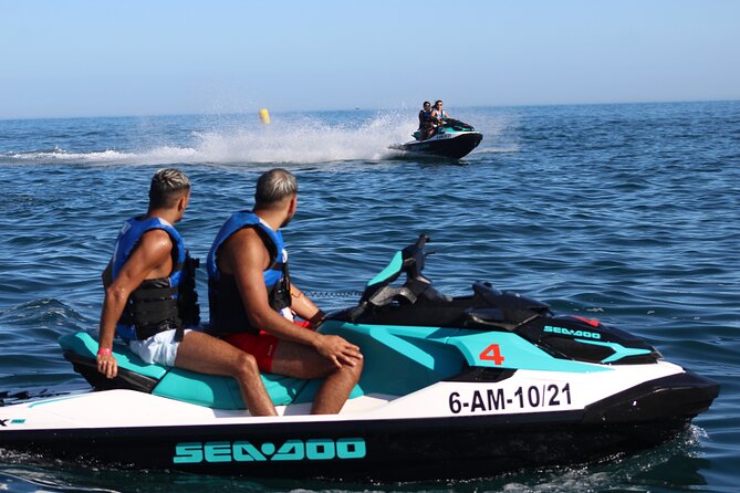 Jet Ski Experience in Marbella - The 600 x 400 meter circuit: full speed with markers you can trust