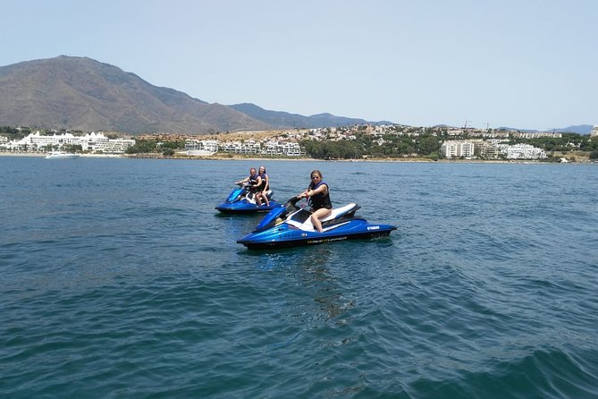 Jet Ski Rental - Safety Rules, Age Limits, and Fitness Requirements You Should Take Seriously