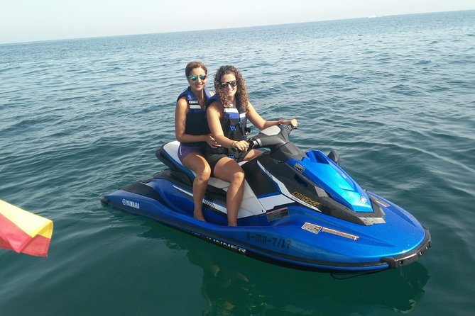 Jet Ski Rental - Boats, Photos, and the Help You Can Get After the Ride