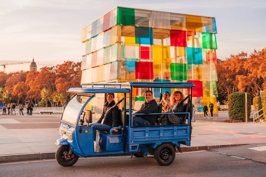 Málaga 1-hour by TukTuki: Essential and Private Tour - Starting point on C. Vélez Málaga, 5