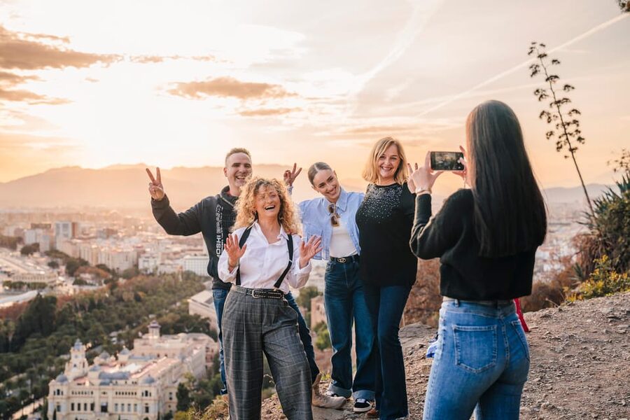 Málaga 2-Hour TukTuki Tour: Private Experience - Meeting Point and How This Tour Gets You Moving Fast