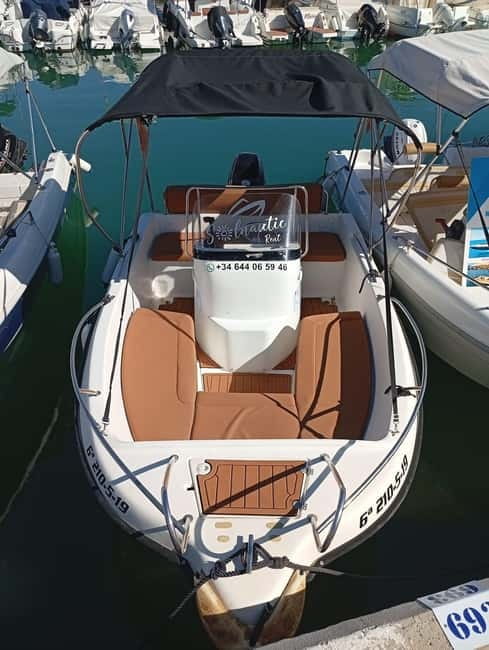 Malaga: 5-Seater Speedboat Boat Rental Without a License - What to bring, what not to bring, and how to avoid surprises