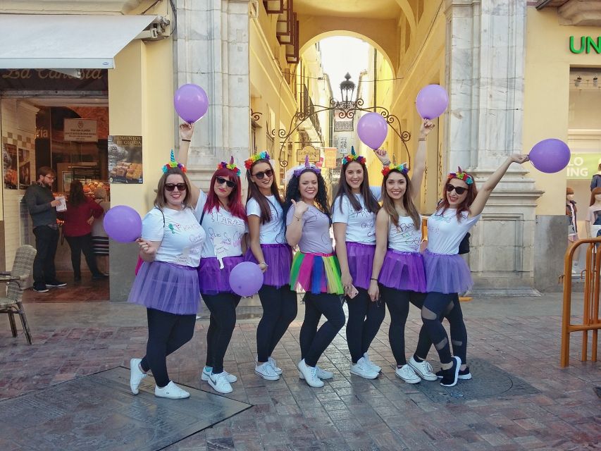 Malaga: Bachelorette Party Treasure Hunt - Snacks, Drinks, and the Picasso Photo Moment