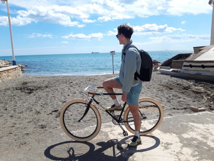 Malaga: Bike Rental for City Discovery Route & Beaches - Peñón del Cuervo: the natural turning point feeling