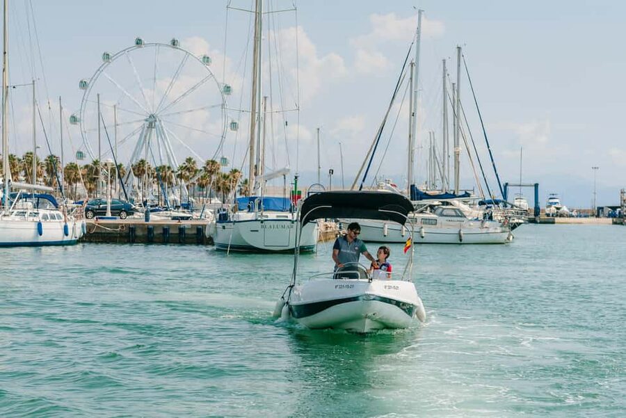 Malaga: Boat Rental without a License for Dolphin Watching - What you get on board: comfort, space, and the kind of boat this is