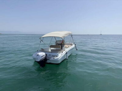 Boat rentals without a license