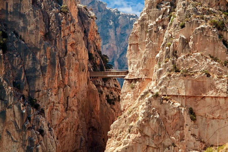 Málaga: Caminito del Rey and Álora Village Tour with Tapas - Who this tour fits best, and who should skip it
