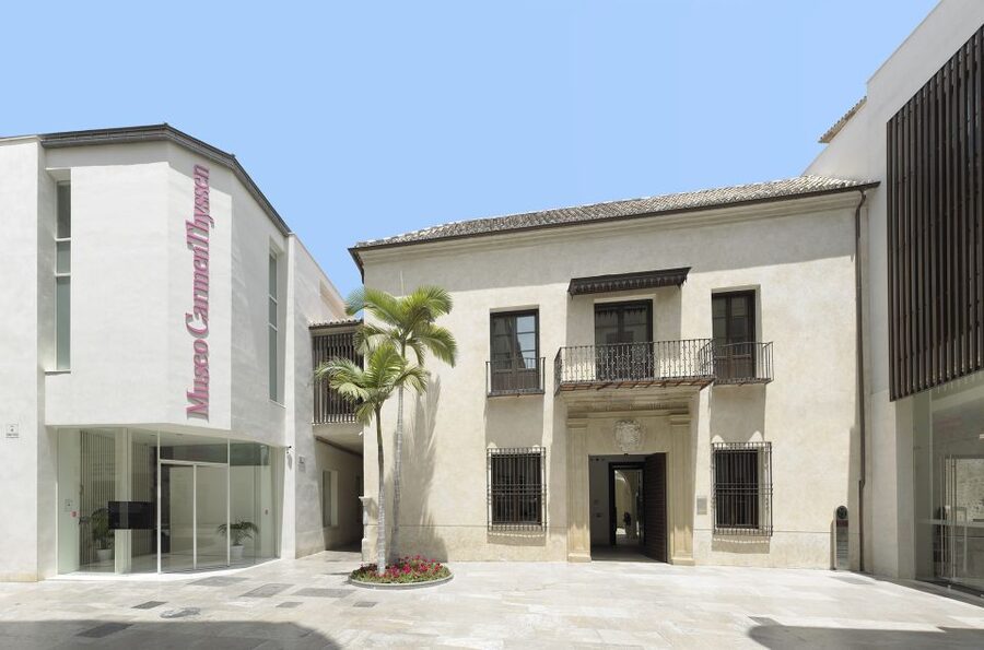 Málaga: Carmen Thyssen Museum Ticket - A 16th-century palace sets the tone before you even see a painting