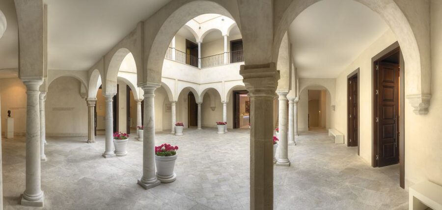 Málaga: Carmen Thyssen Museum Ticket - Styles to hunt for: Precieuz, Naturalist, and Romantic works