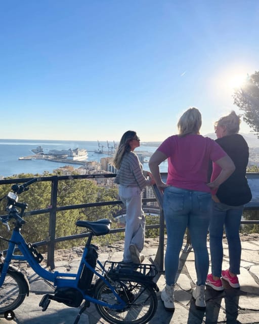 Malaga: Castle Hill and Fisherman Village E-Bike Tour - Cycling the beach promenade: when Málaga feels long and easy