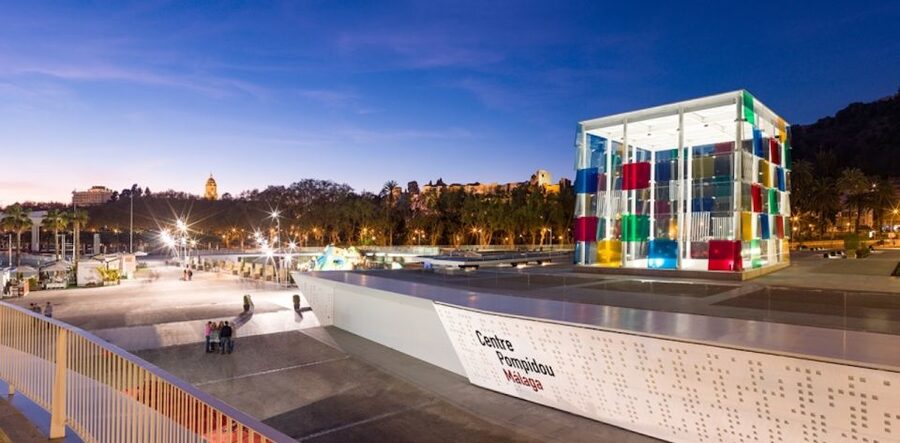 Málaga: Center Pompidou Málaga Ticket - The audio guide: how to get meaning without getting stuck