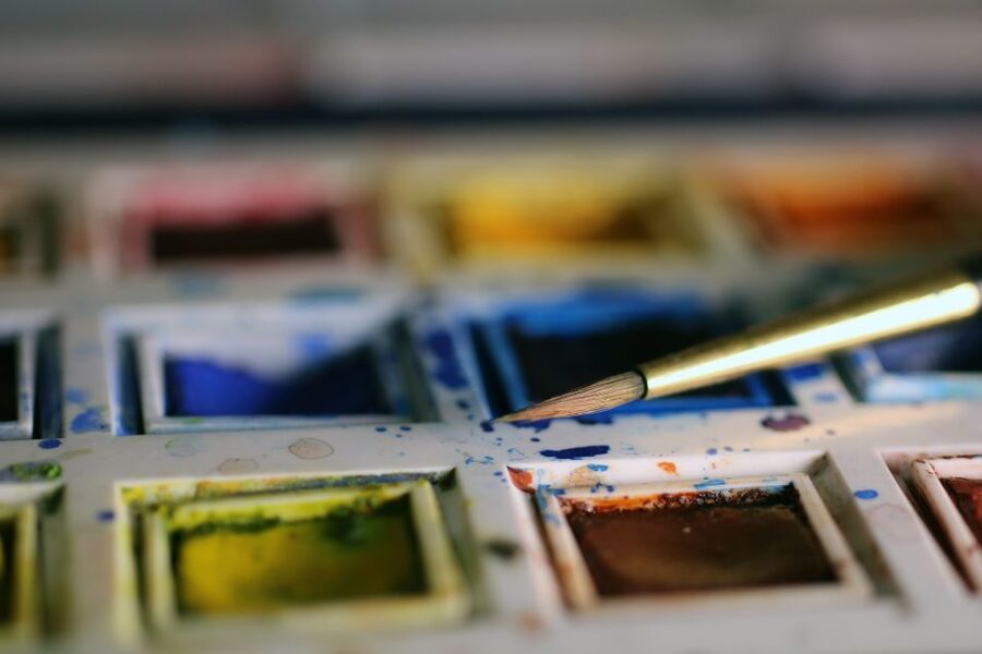 Malaga: Drawing & Painting Lesson Outdoors - The teacher’s job: making you better at seeing, fast