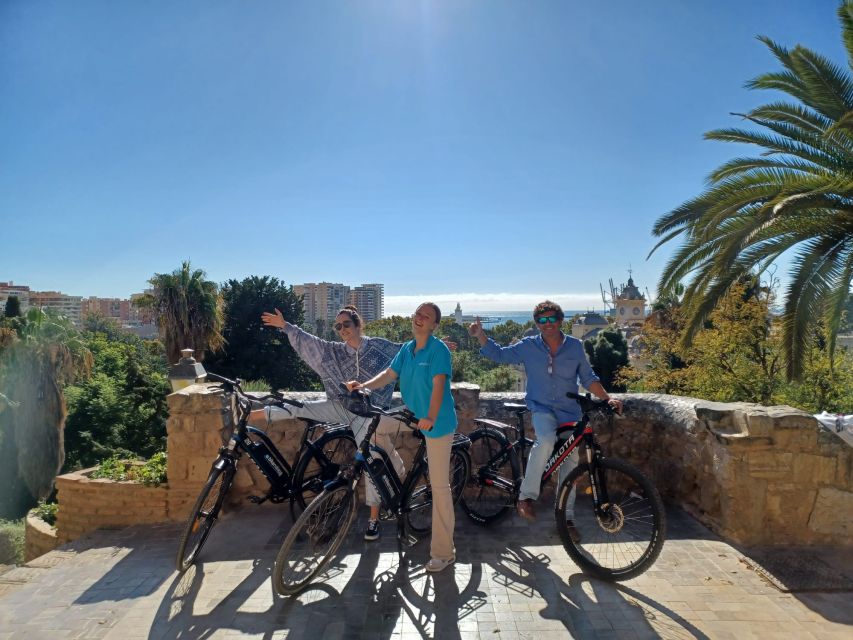 Málaga E-Bike Tour with Full Day Rental - Meeting point in Soho, and how to get ready fast