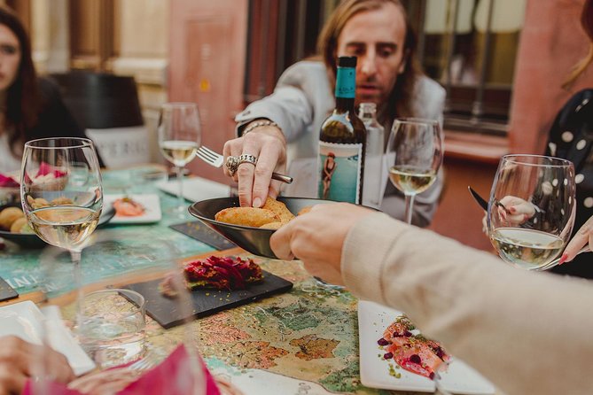 Málaga Evening Tapas Crawl Tour by Food Lover Tour - Drinks Included: Local Wines, Beers, and Special Pairings