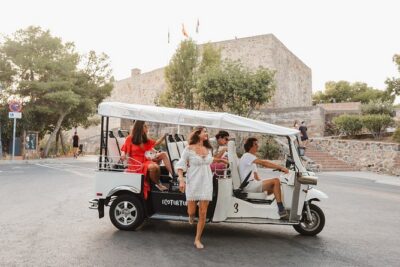 Malaga Express Tour with Local Guide in Eco Tuk Tuk Private