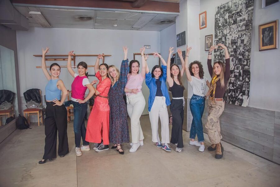 Málaga: Flamenco Class Experience - The class itself: footwork, arms, clapping, and rhythm you can count
