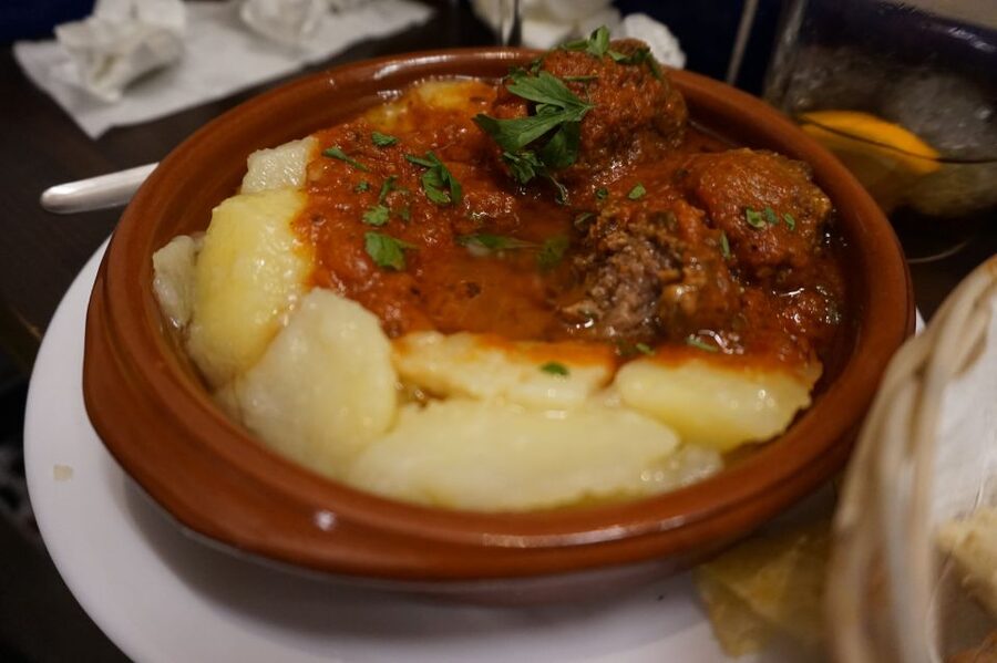 Malaga: Flamenco, Tapas, and Wine Tour - Stop 1: The Old-World Wine Start at Antigua Casa de Guardia