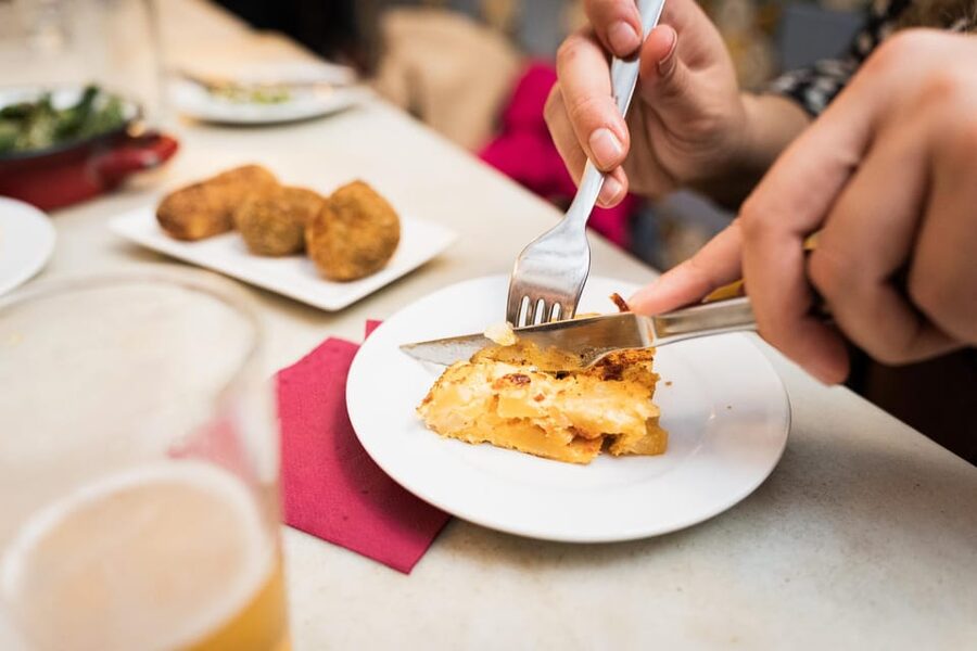 Malaga: Food Tour with Local Guide, Tapas, and Drinks - Price and Value: Is $105 a Fair Deal for Malaga Food?