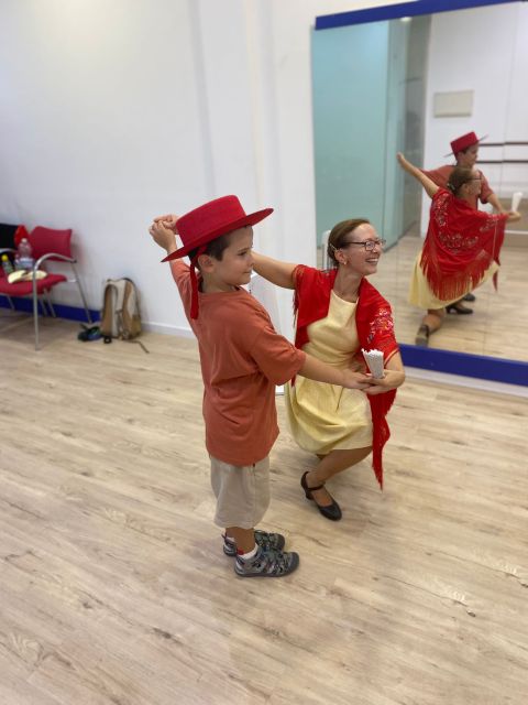 Málaga: Learn to dance flamenco rumba in 45 minutes - Getting the most out of a small-group dance class