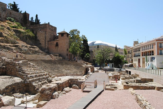 Malaga Monuments Private Walking Tour - Parque de Malaga: A Small Pause That Makes the Big Stops Easier