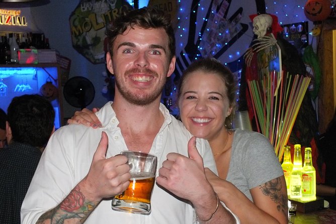 Malaga Nightlife Pub Crawl Tour with Drinks and Clubs Entry - Where the Night Starts: Plaza de la Constitución at 10:15pm