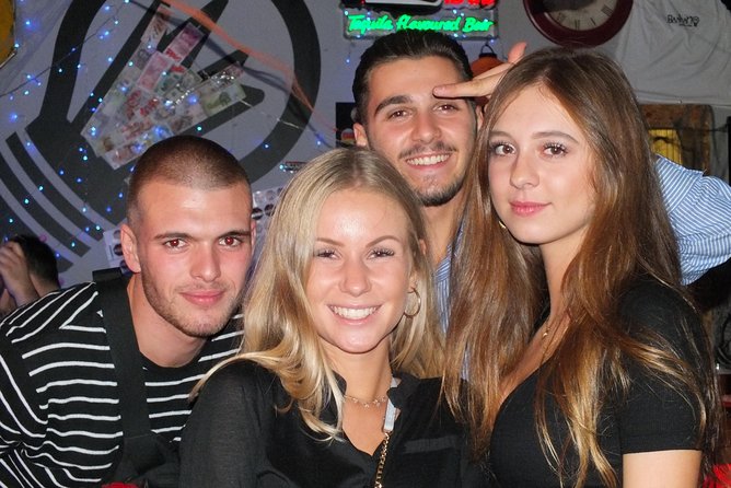 Malaga Nightlife Pub Crawl Tour with Drinks and Clubs Entry - What You Actually Get for $19.35: Drinks Plus Club Entry