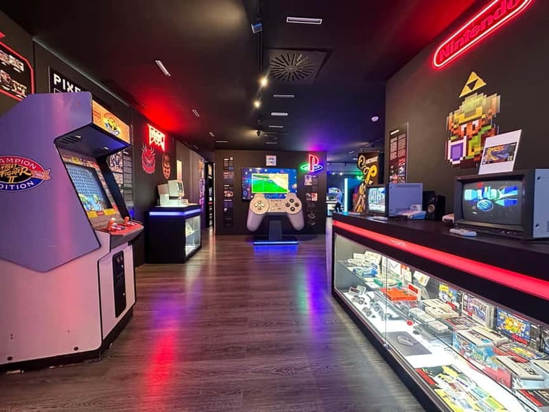 Malaga: OXO Video Game Museum Ticket Entry - The Start Room: A 3D Experience Before the Consoles