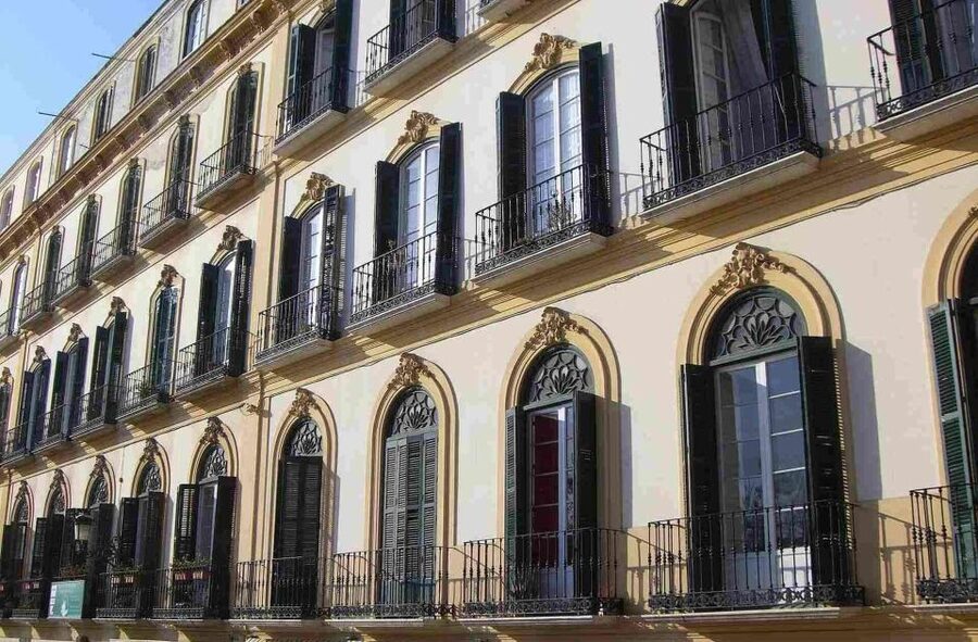 Málaga: Picasso Birthplace Museum Ticket & City Audio Guide - Church of Santiago via the Audio Guide: Why That Stop Matters