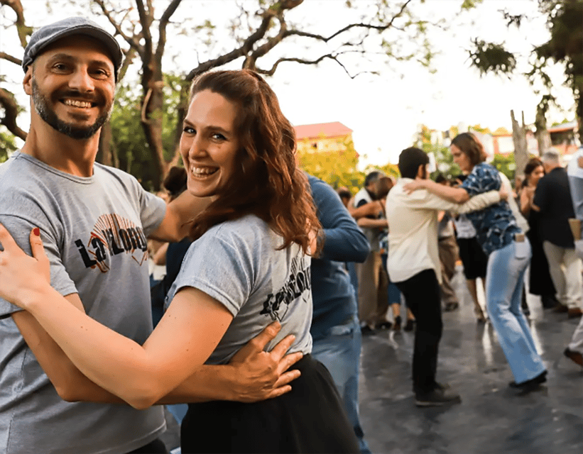 Malaga: Private Argentine Tango Lessons - Your 75-minute private session in Malaga center or at Guadalmar