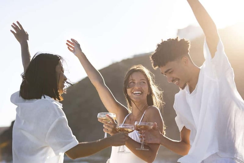 Malaga: Sailing Catamaran Sunset Cruise with Live DJ & Drink - Key Things to Know Before You Go