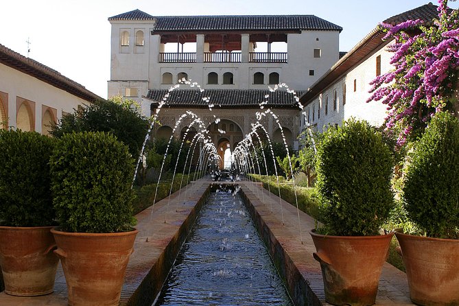 Malaga Shore Excursion:Skip-the-Line Alhambra, Generalife Gardens - Nasrid Palaces: Islamic Art That Changes How You Look