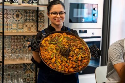 Spanish Cooking Workshop with Paella and Sangria