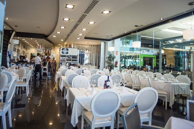 Malaga Sunset Cruise and Restaurant Dinner - Lounge Bar Plaza Dinner: Menu Choices and What’s Included