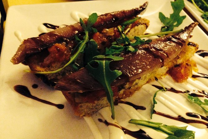 Malaga Tapas and Wine Tour - Drinks and the Classic Pairing: Beer, Moscatel, and Sweet Wine