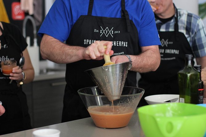 Malaga Tapas Cooking Class - Why Atarazanas Market Sets the Right Tone for Malaga Tapas