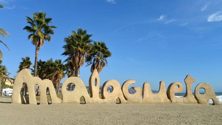 Malaga: VIP private Tuk Tuk tour - Key highlights before you pick a time slot