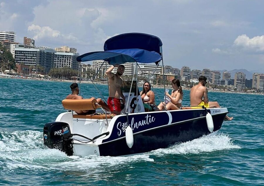 Marbella: Boat Rental without License - Your practical hands-on lesson, in plain language